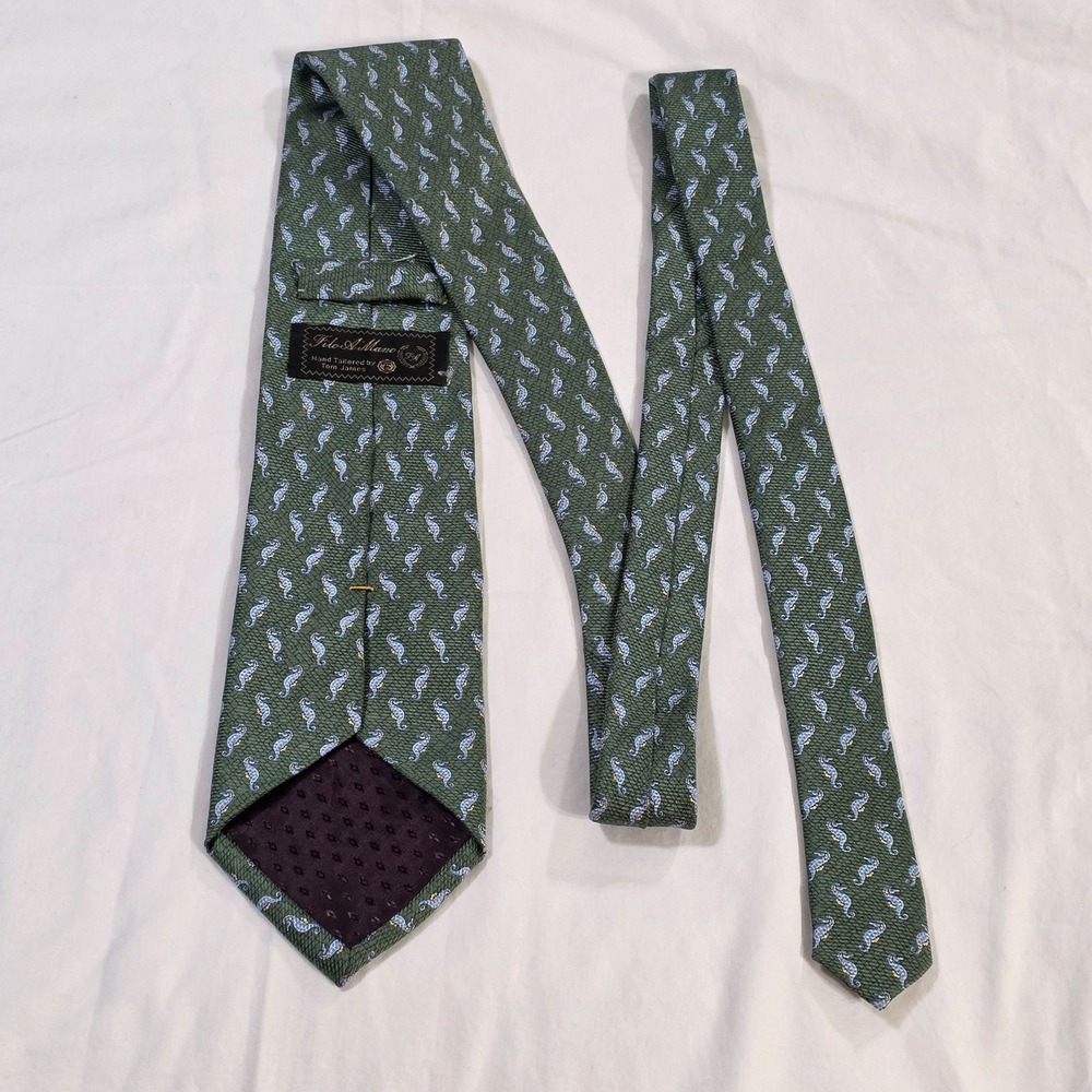 Filo A Mano Silk Tie Seahorse Pattern Green Hand Tailored by Tom James Luxury